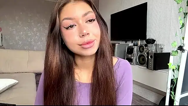 Snapshot of You_Club_Winx chatting on April 5, 2026, 7:15 am You Club Winx online show from April 5, 2026, 7:15 am