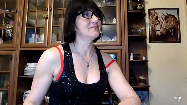Snapshot of Vlastelina chatting on April 1, 2026, 1:41 pm Vlastelina online show from April 1, 2026, 1:41 pm