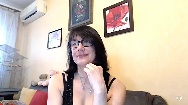 Snapshot of Vlastelina chatting on March 7, 2026, 6:53 am Vlastelina online show from March 7, 2026, 6:53 am