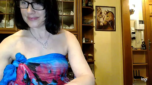 Snapshot of Vlastelina chatting on March 15, 2026, 6:59 pm Vlastelina online show from March 15, 2026, 6:59 pm