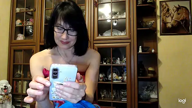 Snapshot of Vlastelina chatting on March 13, 2026, 6:57 pm Vlastelina online show from March 13, 2026, 6:57 pm