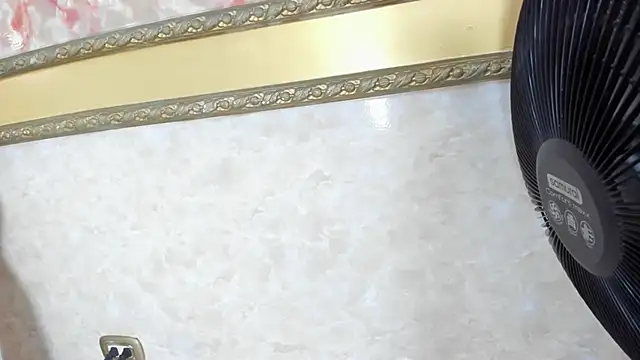 Veronica hottie online show from March 2, 2026, 2:46 pm