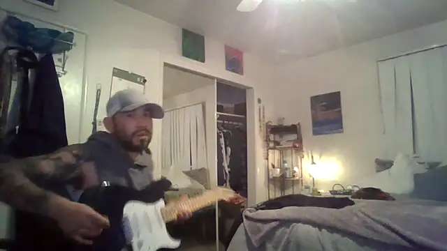 Snapshot of TheDaddio03 chatting on February 17, 2026, 3:04 am TheDaddio03 online show from February 17, 2026, 3:04 am