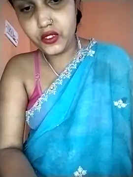 Snapshot of Nency_Love143 chatting on April 19, 2026, 6:10 pm Nency Love143 online show from April 19, 2026, 6:10 pm