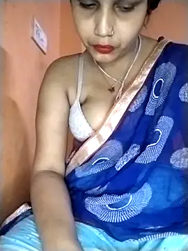 Snapshot of Nency_Love143 chatting on April 16, 2026, 7:47 pm Nency Love143 online show from April 16, 2026, 7:47 pm