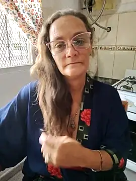 Snapshot of Nanybeach chatting on February 15, 2026, 5:12 pm Nanybeach online show from February 15, 2026, 5:12 pm