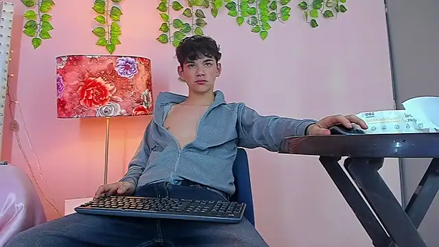 Snapshot of Philippsx chatting on March 8, 2026, 7:11 am Philippsx online show from March 8, 2026, 7:11 am