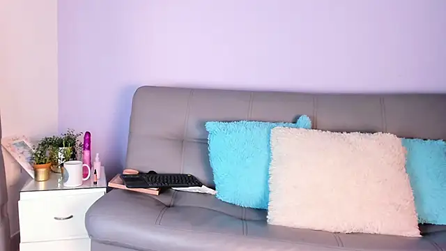 sugar doll1 online show from March 30, 2026, 8:54 pm