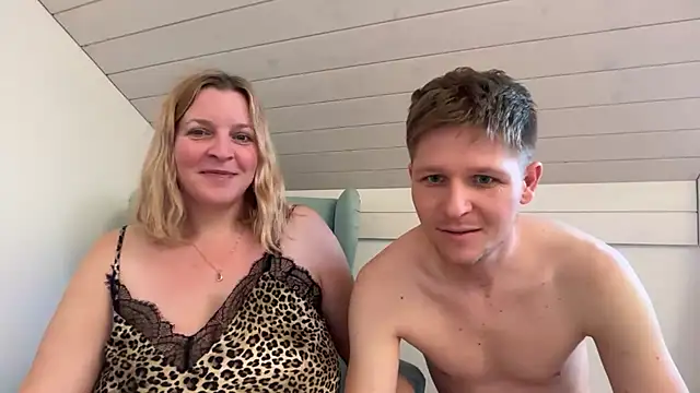 Busenwunder1280 online show from March 15, 2026, 8:43 am