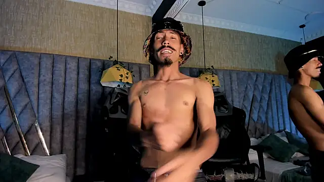 Snapshot of NoaahTylor chatting on March 20, 2026, 7:37 pm NoaahTylor online show from March 20, 2026, 7:37 pm