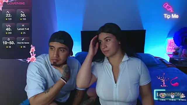 LATINLOVERS 1 online show from May 13, 2026, 4:58 pm