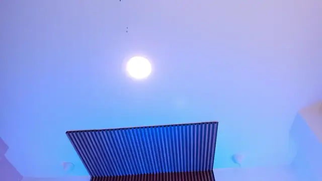 Kendra-Rousee online show from April 9, 2026, 7:42 pm