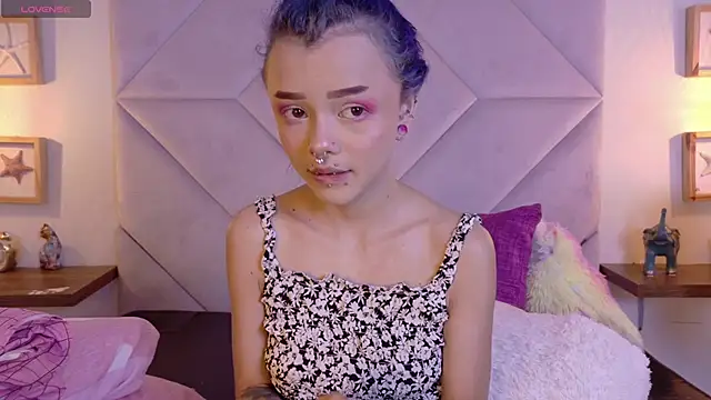 Sateh and Hikary online show from April 5, 2026, 8:59 pm