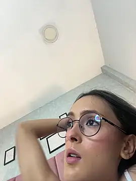 NataliaRivera  online show from March 20, 2026, 11:44 am