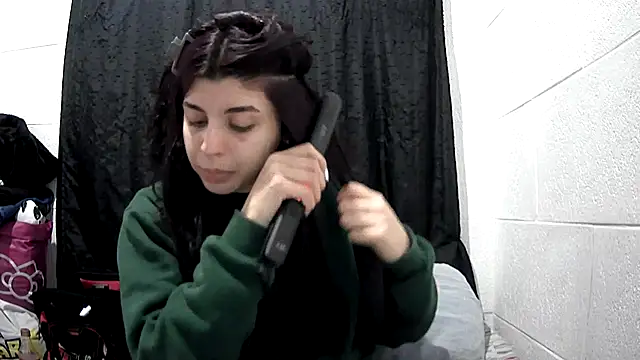 violetazein7 online show from July 15, 2026, 3:57 am