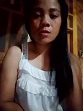 Snapshot of molly-xx chatting on June 21, 2026, 8:03 pm molly-xx online show from June 21, 2026, 8:03 pm