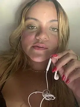 ayla0881 online show from February 25, 2026, 2:56 am