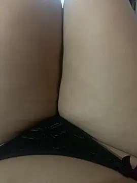 ayla0881 online show from February 13, 2026, 8:25 am