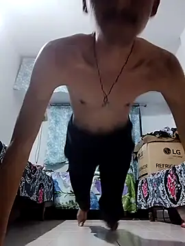 Snapshot of kalliJ chatting on February 15, 2026, 2:49 pm kalliJ online show from February 15, 2026, 2:49 pm