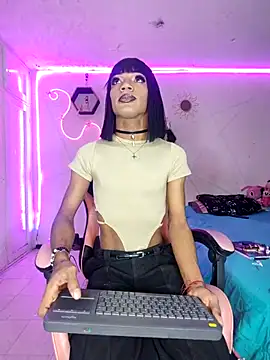 Violeta R  online show from March 17, 2026, 4:15 am