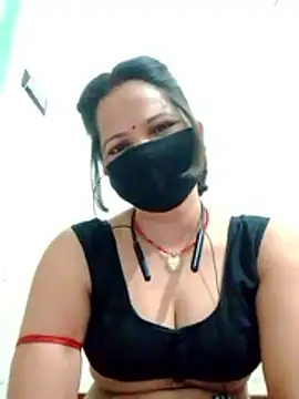 Snapshot of karishma_Bhabhi chatting on March 13, 2026, 7:30 pm karishma Bhabhi online show from March 13, 2026, 7:30 pm