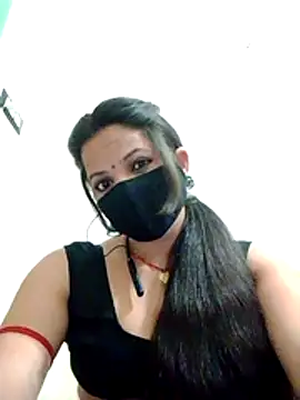 Snapshot of karishma_Bhabhi chatting on March 28, 2026, 10:16 am karishma Bhabhi online show from March 28, 2026, 10:16 am