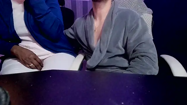 Snapshot of YouAndMe-forever chatting on February 11, 2026, 11:15 pm YouAndMe-forever online show from February 11, 2026, 11:15 pm