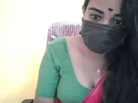 Snapshot of Rathi-priyaa chatting on March 7, 2026, 4:19 am Rathi-priyaa online show from March 7, 2026, 4:19 am