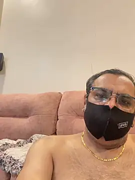 Snapshot of maleattention chatting on May 1, 2026, 4:23 pm maleattention online show from May 1, 2026, 4:23 pm