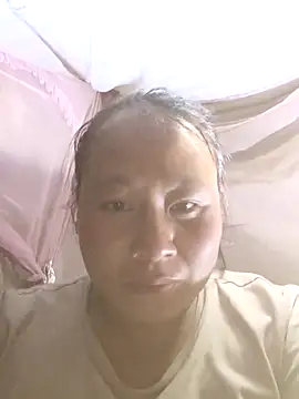 plump-bums online show from February 17, 2026, 1:30 pm