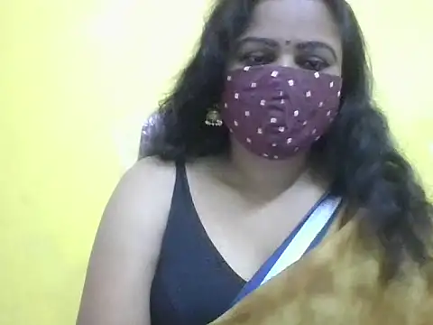 anu-reddyy online show from June 4, 2026, 5:34 am