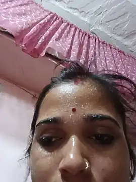 Deepjakolirr online show from May 18, 2026, 7:29 pm