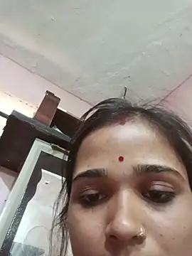 Deepjakolirr online show from May 19, 2026, 2:29 am