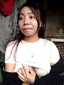 Snapshot of cute-shine chatting on March 4, 2026, 3:25 am cute-shine online show from March 4, 2026, 3:25 am