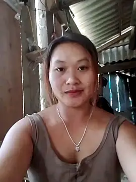 Snapshot of bany-lee chatting on June 22, 2026, 1:33 am bany-lee online show from June 22, 2026, 1:33 am