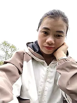 lovely-742 online show from February 28, 2026, 2:00 am