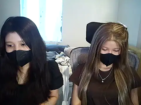 Snapshot of Sebastian_yi chatting on July 20, 2026, 3:36 am Sebastian yi online show from July 20, 2026, 3:36 am