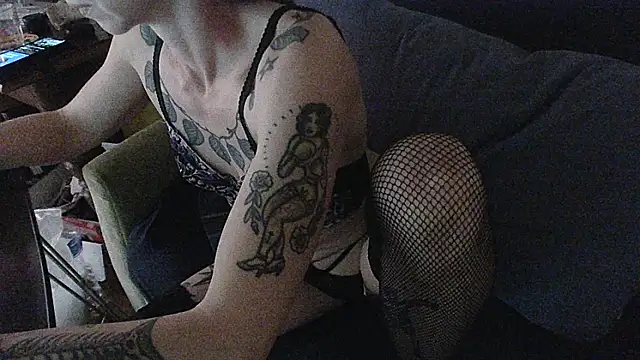 Snapshot of Sexwestworld chatting on April 13, 2026, 1:59 pm Sexwestworld online show from April 13, 2026, 1:59 pm