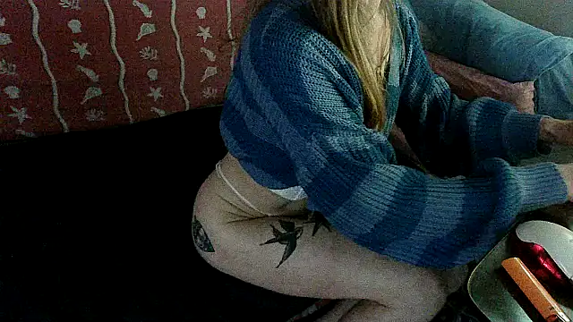 Snapshot of Sexwestworld chatting on April 3, 2026, 4:02 pm Sexwestworld online show from April 3, 2026, 4:02 pm