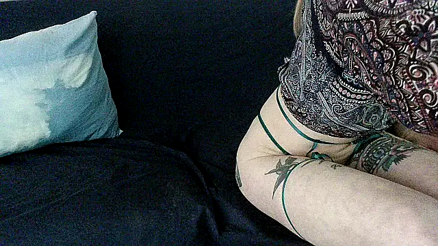 Snapshot of Sexwestworld chatting on March 15, 2026, 2:57 pm Sexwestworld online show from March 15, 2026, 2:57 pm