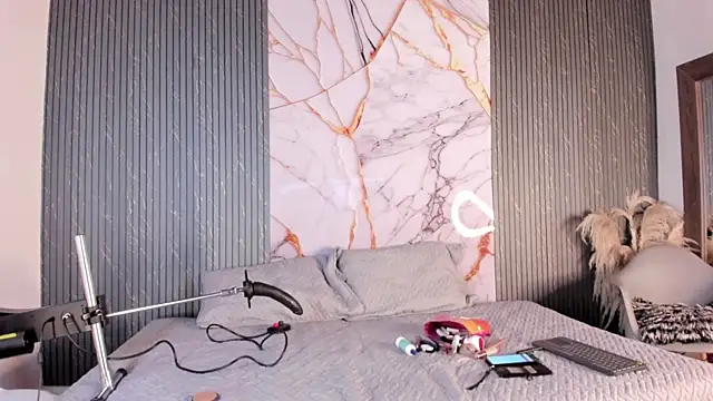 Snapshot of raven_noctis_ chatting on February 26, 2026, 1:55 pm raven noctis online show from February 26, 2026, 1:55 pm