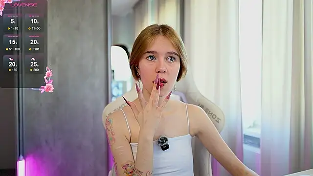 Snapshot of MyBabyLana chatting on March 10, 2026, 7:34 am MyBabyLana online show from March 10, 2026, 7:34 am