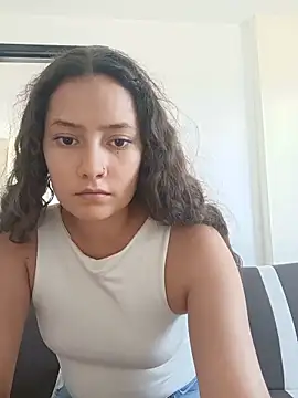 blakeandallisa online show from May 20, 2026, 6:49 pm