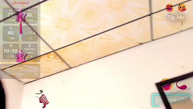 Mariana toress online show from March 12, 2026, 11:42 pm