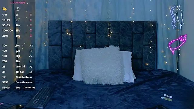 NicolasTorrez online show from April 7, 2026, 9:38 pm