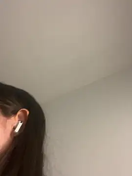 Snapshot of alyabelova chatting on July 4, 2026, 4:30 am alyabelova online show from July 4, 2026, 4:30 am