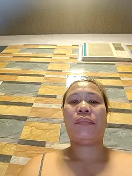 Snapshot of squirtshantal chatting on February 16, 2026, 11:20 am squirtshantal online show from February 16, 2026, 11:20 am