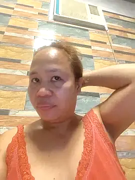 Snapshot of squirtshantal chatting on September 23, 2025, 2:13 pm squirtshantal online show from September 23, 2025, 2:13 pm
