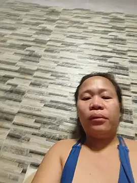 squirtshantal online show from June 20, 2026, 1:43 am