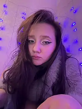 Snapshot of _EliceMoon_ chatting on February 11, 2026, 11:04 pm EliceMoon online show from February 11, 2026, 11:04 pm